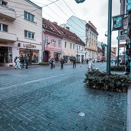Ferienwohnung La Garcon Brașov Exterior foto